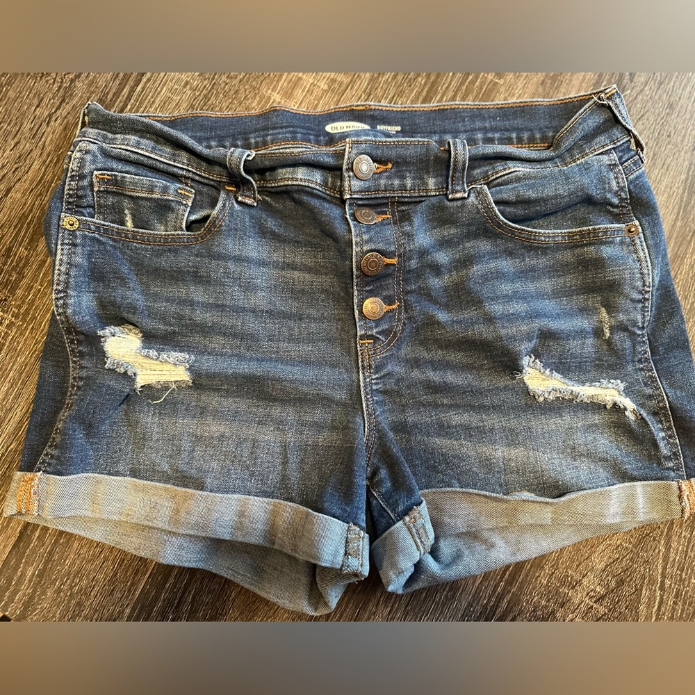 Women’s Old Navy jean shorts